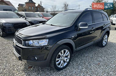 Позашляховик / Кросовер Chevrolet Captiva 2012 в 