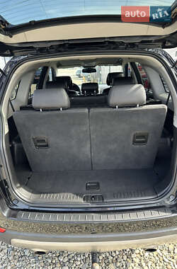Позашляховик / Кросовер Chevrolet Captiva 2012 в 