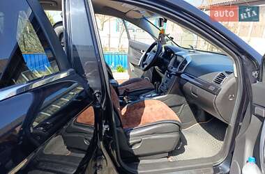 Позашляховик / Кросовер Chevrolet Captiva 2011 в 