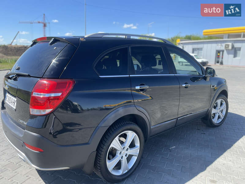 Внедорожник / Кроссовер Chevrolet Captiva 2013 в Луцке