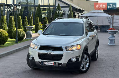 Позашляховик / Кросовер Chevrolet Captiva 2011 в 