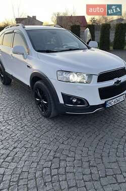 Позашляховик / Кросовер Chevrolet Captiva 2013 в 