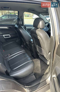 Внедорожник / Кроссовер Chevrolet Captiva 2012 в 