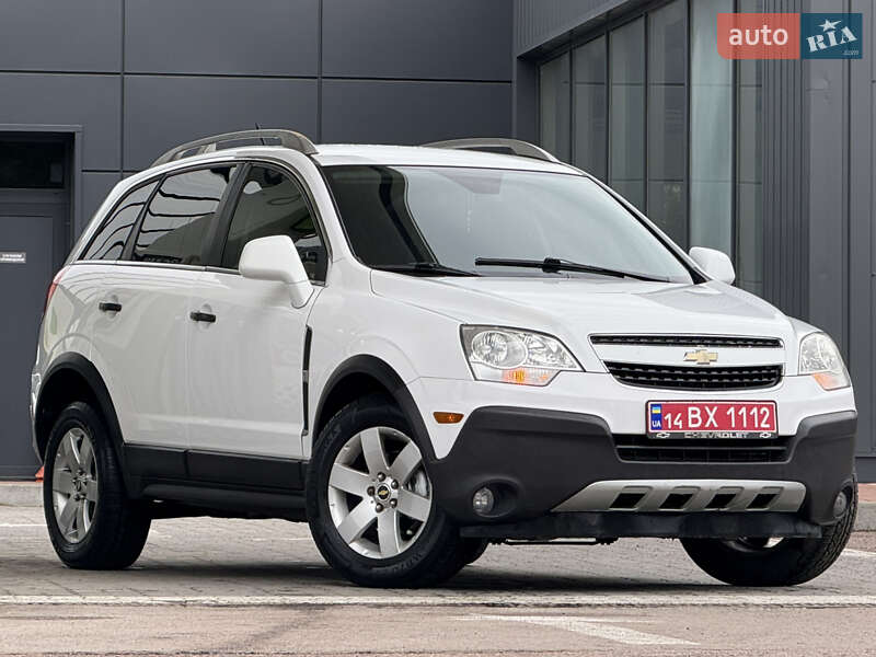 Внедорожник / Кроссовер Chevrolet Captiva 2011 в 