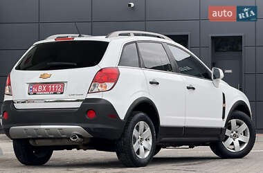 Внедорожник / Кроссовер Chevrolet Captiva 2011 в 