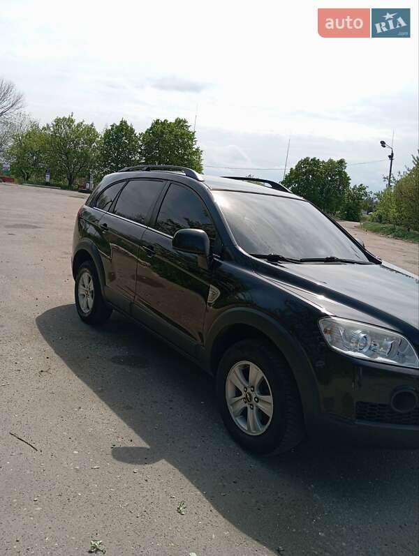 Позашляховик / Кросовер Chevrolet Captiva 2009 в Первомайську