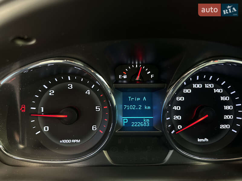 Позашляховик / Кросовер Chevrolet Captiva 2017 в Києві