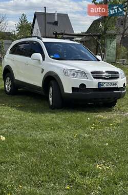 Внедорожник / Кроссовер Chevrolet Captiva 2008 в Луцке