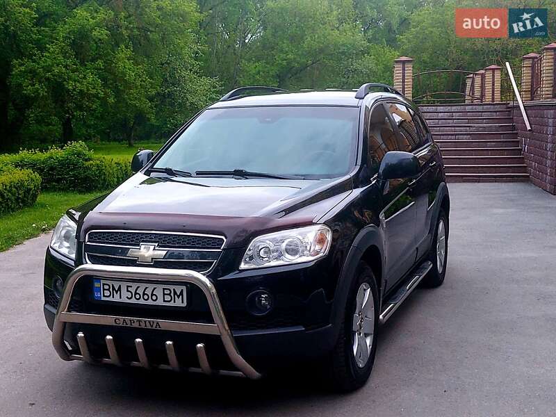 Внедорожник / Кроссовер Chevrolet Captiva 2010 в Чернигове