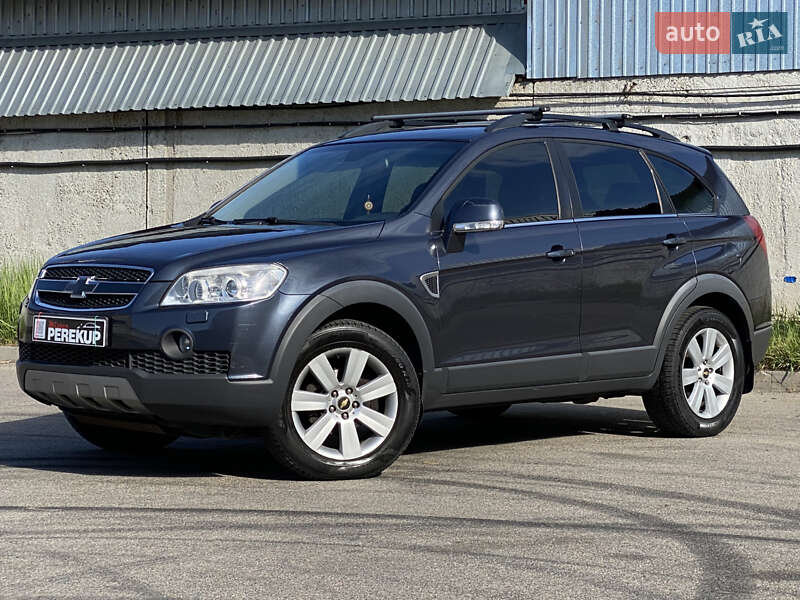 Позашляховик / Кросовер Chevrolet Captiva 2007 в Києві