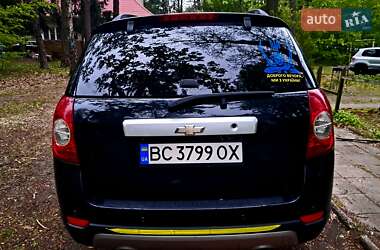 Позашляховик / Кросовер Chevrolet Captiva 2010 в 