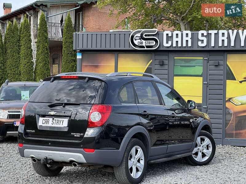 Внедорожник / Кроссовер Chevrolet Captiva 2011 в Стрые