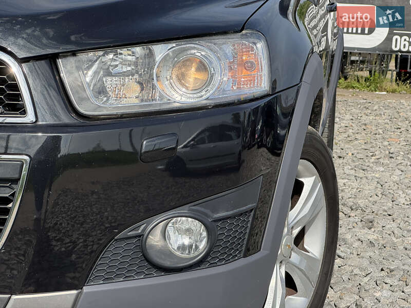 Внедорожник / Кроссовер Chevrolet Captiva 2011 в Стрые