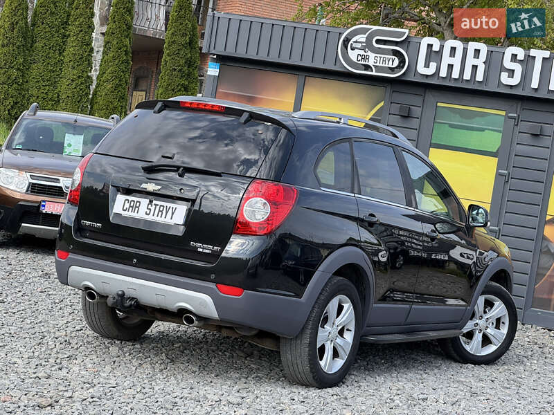 Внедорожник / Кроссовер Chevrolet Captiva 2011 в Стрые