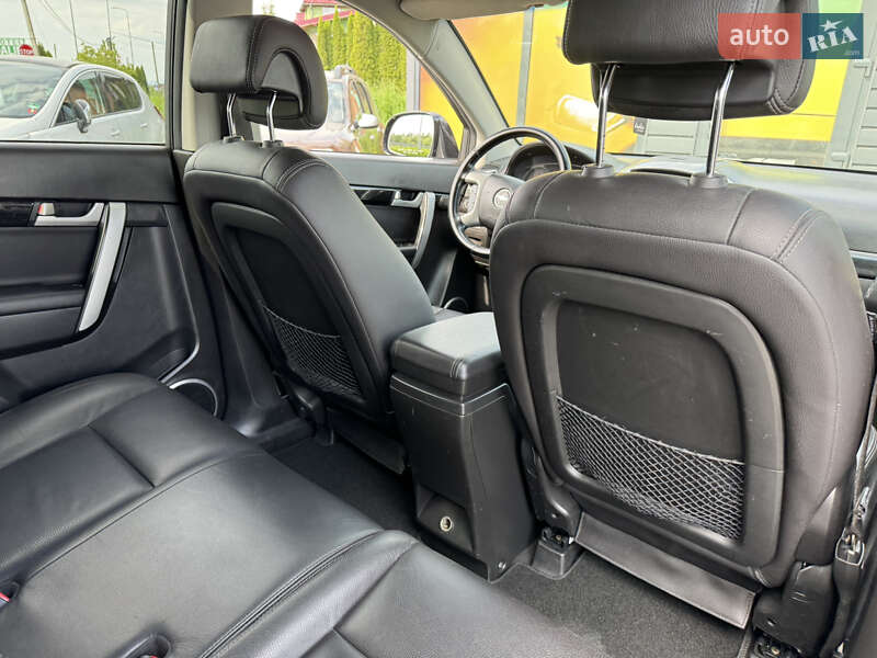 Внедорожник / Кроссовер Chevrolet Captiva 2011 в Стрые