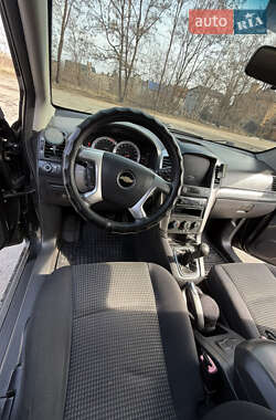 Позашляховик / Кросовер Chevrolet Captiva 2009 в 