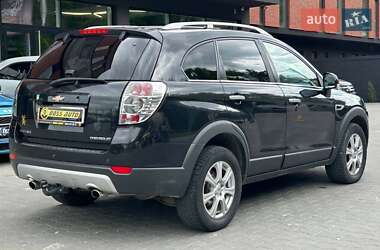Позашляховик / Кросовер Chevrolet Captiva 2011 в 
