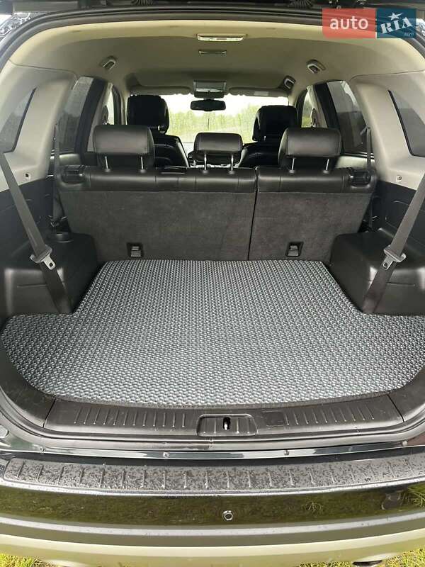 Внедорожник / Кроссовер Chevrolet Captiva 2012 в Новояворовске