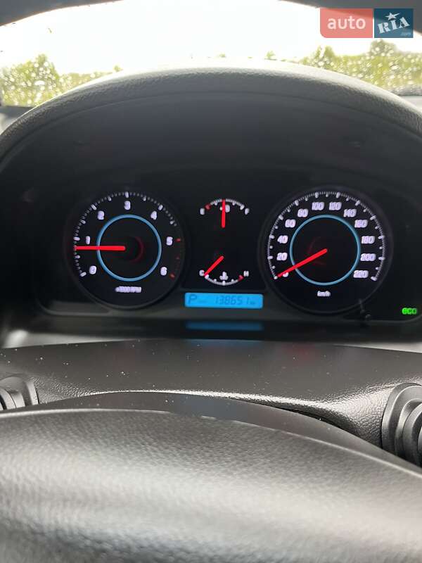 Внедорожник / Кроссовер Chevrolet Captiva 2012 в Новояворовске