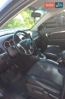 Позашляховик / Кросовер Chevrolet Captiva 2009 в 