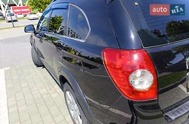 Позашляховик / Кросовер Chevrolet Captiva 2008 в 