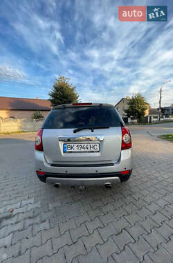 Внедорожник / Кроссовер Chevrolet Captiva 2007 в 