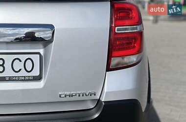 Позашляховик / Кросовер Chevrolet Captiva 2014 в 