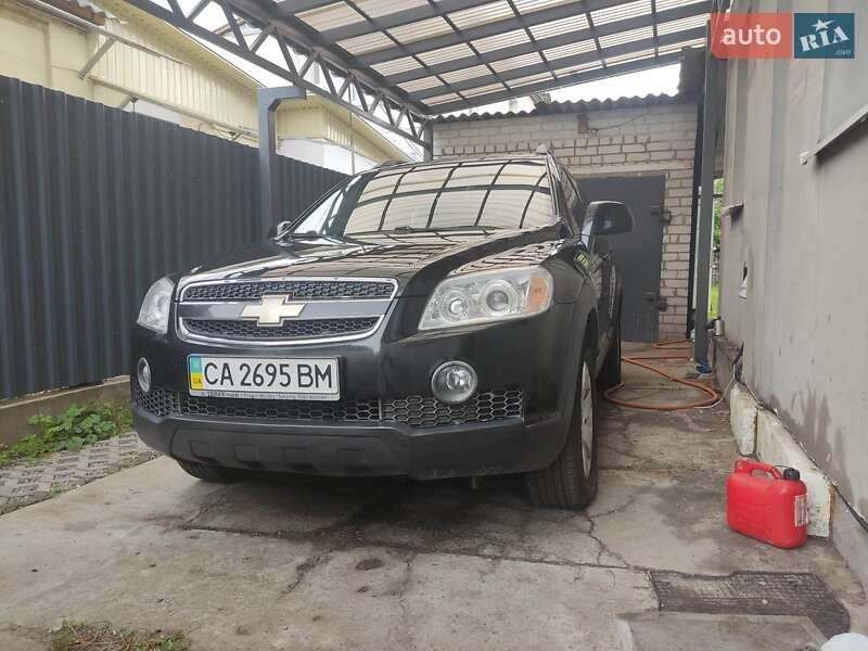 Внедорожник / Кроссовер Chevrolet Captiva 2007 в 