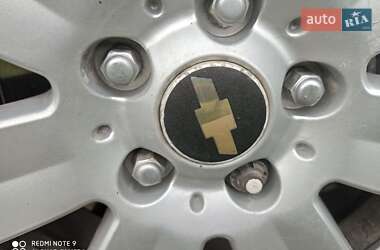 Внедорожник / Кроссовер Chevrolet Captiva 2007 в 