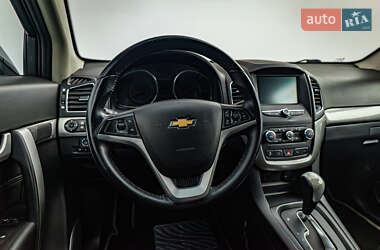 Позашляховик / Кросовер Chevrolet Captiva 2016 в 