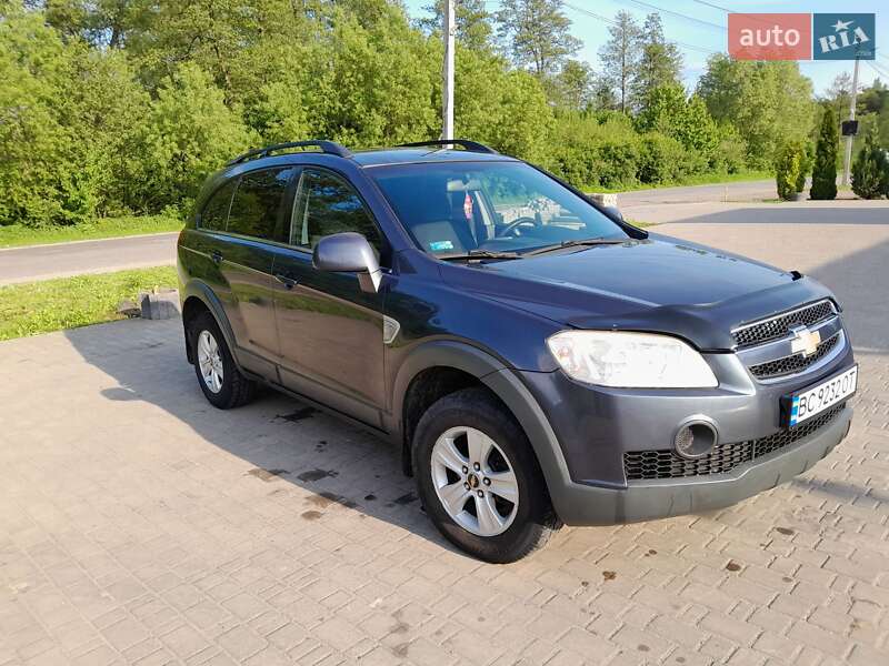 Позашляховик / Кросовер Chevrolet Captiva 2008 в Яворові