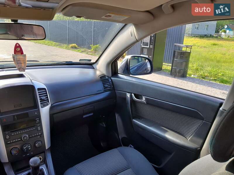 Позашляховик / Кросовер Chevrolet Captiva 2008 в Яворові