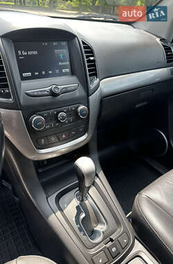 Внедорожник / Кроссовер Chevrolet Captiva 2017 в 