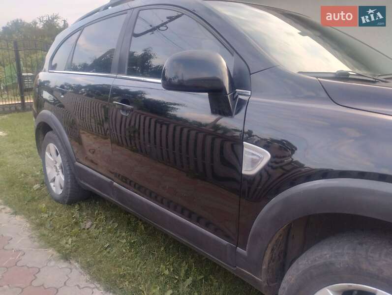Позашляховик / Кросовер Chevrolet Captiva 2008 в Ужгороді
