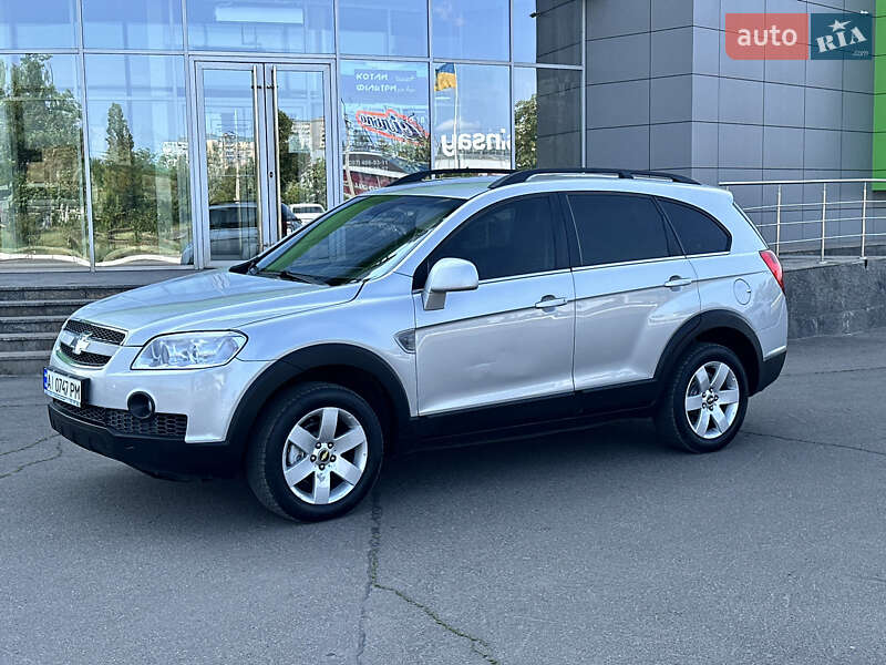 Позашляховик / Кросовер Chevrolet Captiva 2008 в Кривому Розі
