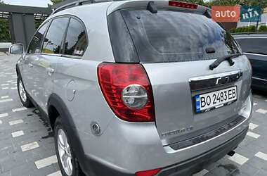 Внедорожник / Кроссовер Chevrolet Captiva 2007 в 