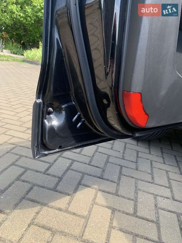 Позашляховик / Кросовер Chevrolet Captiva 2008 в Рівному