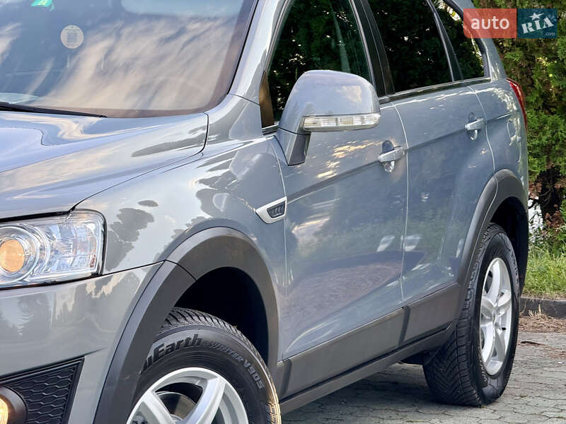 Внедорожник / Кроссовер Chevrolet Captiva 2014 в Дубно