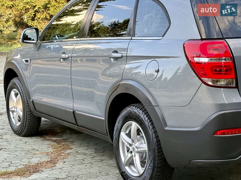 Внедорожник / Кроссовер Chevrolet Captiva 2014 в Дубно