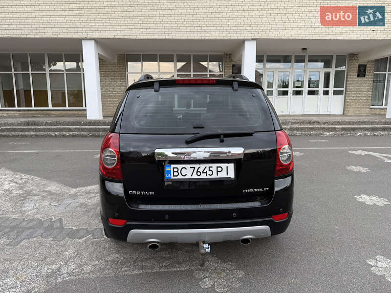 Внедорожник / Кроссовер Chevrolet Captiva 2007 в Владимире