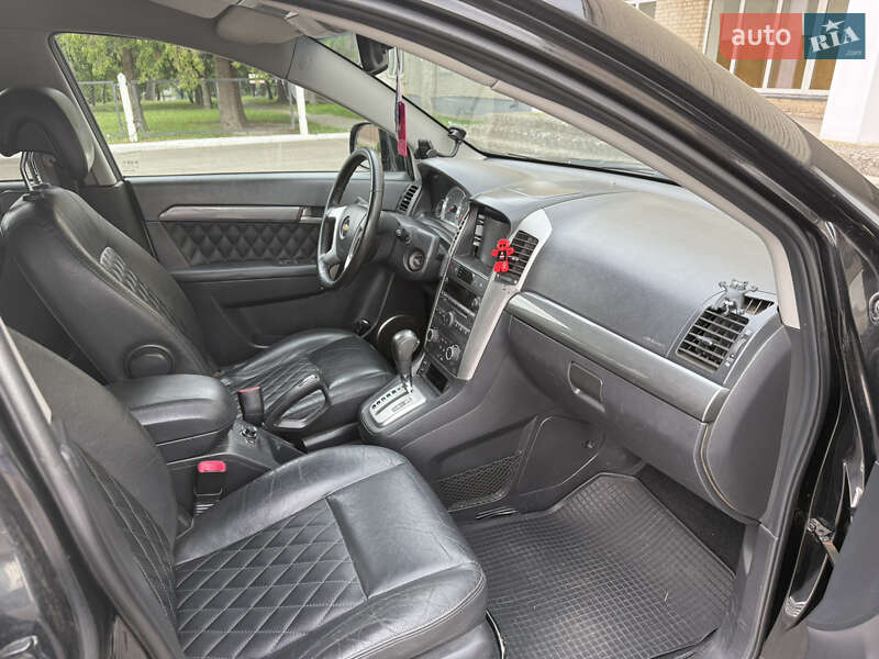 Внедорожник / Кроссовер Chevrolet Captiva 2007 в Владимире