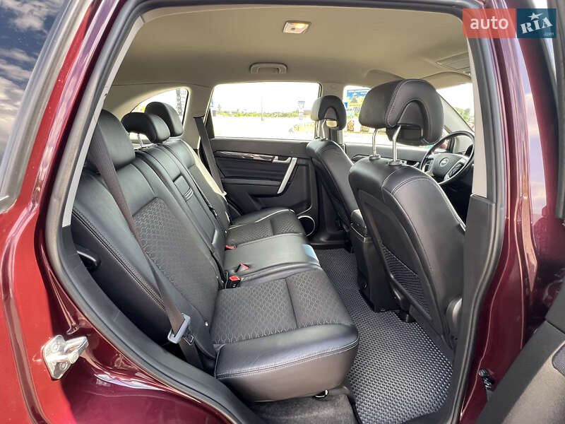 Внедорожник / Кроссовер Chevrolet Captiva 2013 в Киеве