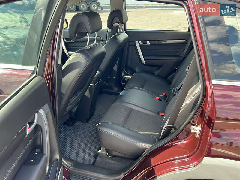 Внедорожник / Кроссовер Chevrolet Captiva 2013 в Киеве