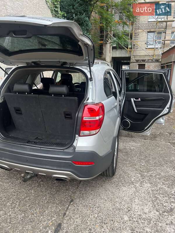 Внедорожник / Кроссовер Chevrolet Captiva 2013 в Надворной