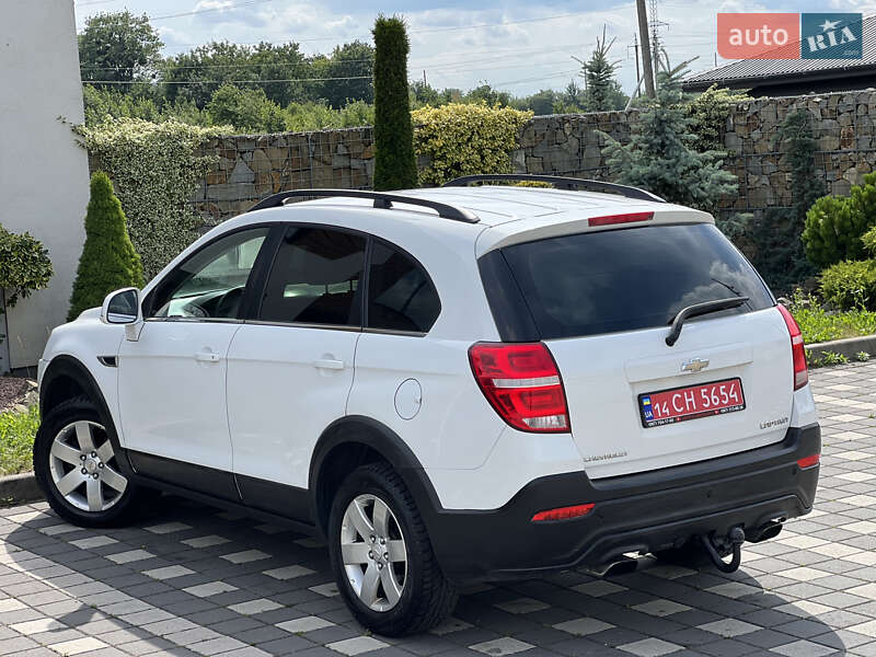 Позашляховик / Кросовер Chevrolet Captiva 2014 в Львові