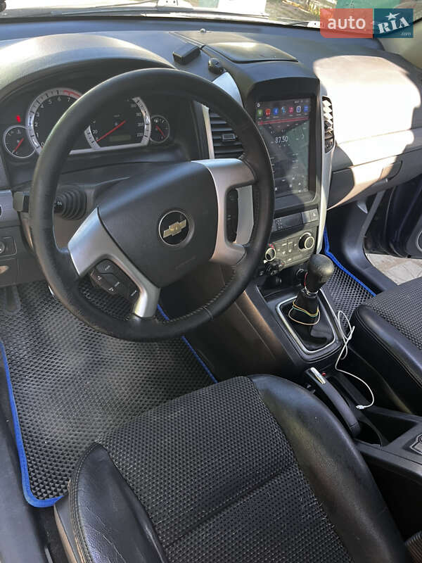 Внедорожник / Кроссовер Chevrolet Captiva 2008 в Врадиевке