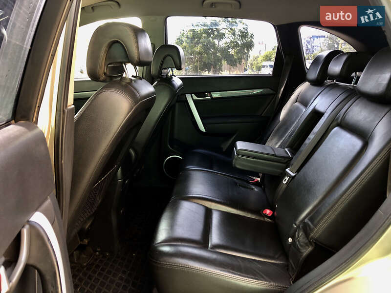 Внедорожник / Кроссовер Chevrolet Captiva 2008 в Николаеве