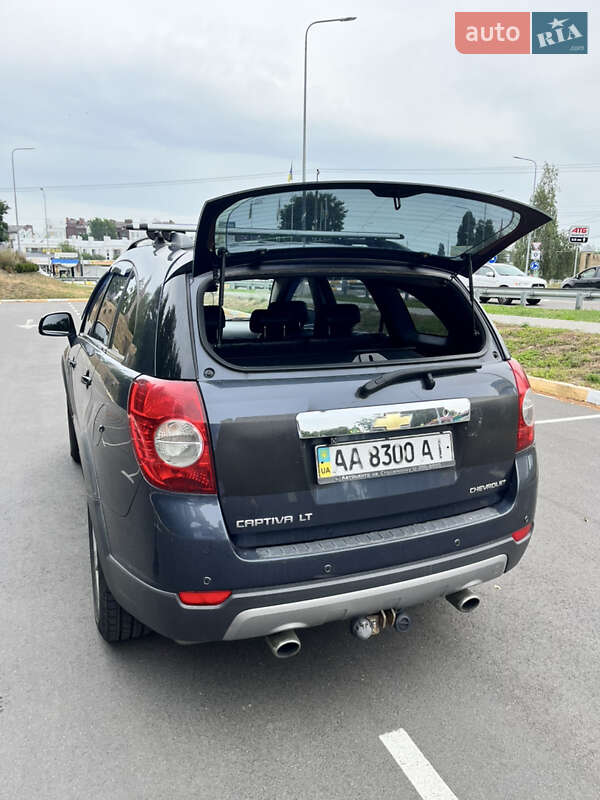 Позашляховик / Кросовер Chevrolet Captiva 2006 в Києві