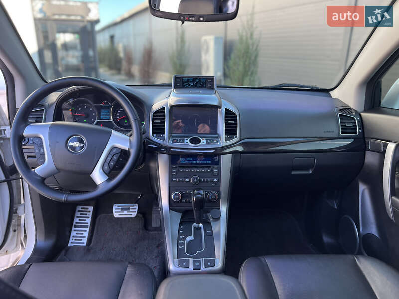 Внедорожник / Кроссовер Chevrolet Captiva 2014 в Житомире