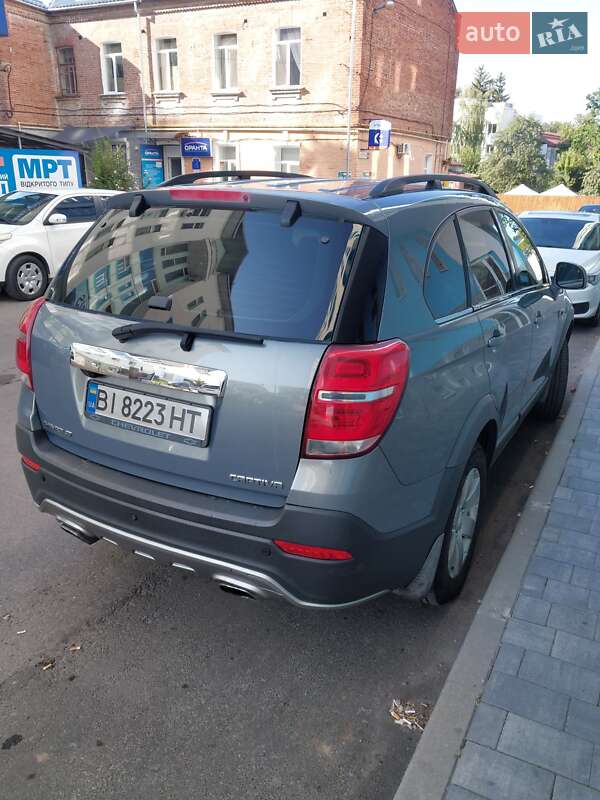 Позашляховик / Кросовер Chevrolet Captiva 2013 в Полтаві фото 3 Позашляховик / Кросовер Chevrolet Captiva 2013 в Полтаві